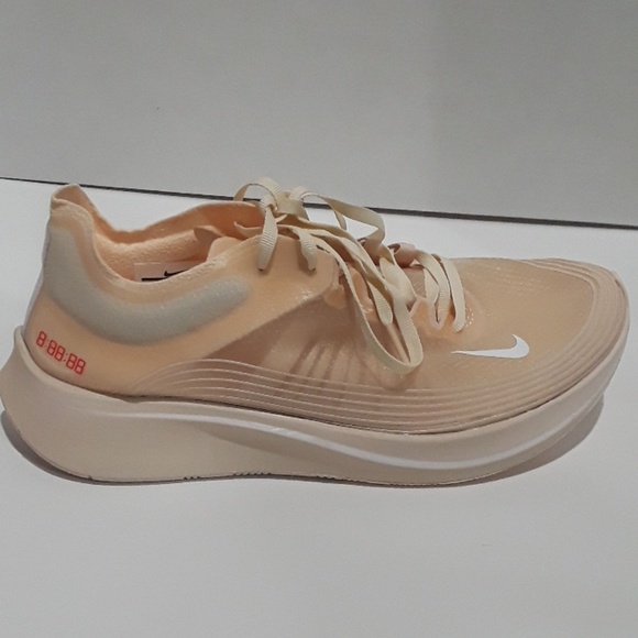 nike zoom fly sp racing